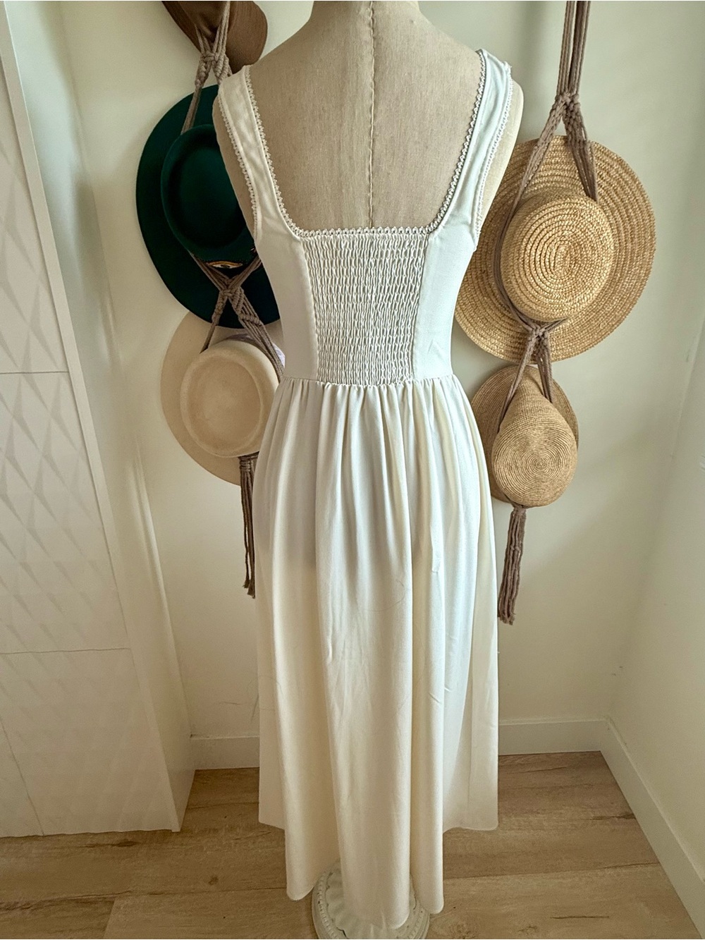 Rumored Antoinette Midi Dress | Cream - Picture 3 of 4